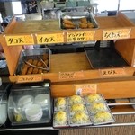 ぴっぴ庵 - 開店直後なんで、まだ作ってる途中