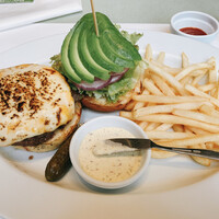 37 Steakhouse & Bar - 