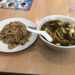 Kirinrou - ラーメンセット　台湾ラーメン ニンニク炒飯