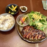 ジャム cafe 可鈴 - 【2021年7月2日(金)】週替りランチ(税込1,050円)。※これにスープも付いてます。