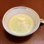 ジャム cafe 可鈴 - 【2021年7月9日(金)】週替りランチのスープ。この日は「枝豆のポタージュ」でした。