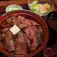 赤坂 津つ井 総本店 - 