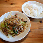 USHINABE - 焼肉とライスです。