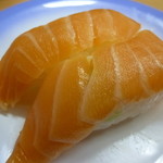 廻り寿司 しゅん - サーモン　126円