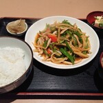 鳳夢蘭 - 青椒肉絲