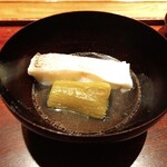 神楽坂 石かわ - ★8お椀　白甘鯛と群馬産翡翠茄子の揚げ浸し