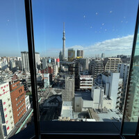 R restaurant & bar - 