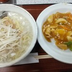 中華げんこつ - 塩ラーメン＋半カレー