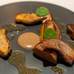 レストラン オオツ - 2021.9 フランス産「メゾンミトー社」フォアグラドカナール セップ茸のピュレ セップ茸のソテー トリュフとコンソメのジュのソース