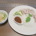 THAI SPICY - カオマンガイ　980円