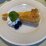 プチ・コレット  - 洋梨のタルト