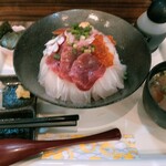 海鮮亭 浦島屋 - 海鮮亭丼 大盛