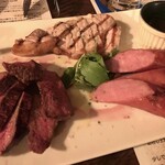 ASADOR EL CIELO - 名物！炭火焼グリル3種盛り合わせ