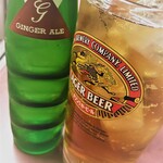 もん字屋 - ドリンク写真:ハマる人続出!!唇もしびれる辛口ジンジャーエールで割った『角ハイジンジャーエール』　最強か！