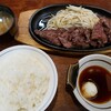 Guriru Kouyou - 牛肉薄焼ワンハーフ(6枚)、1200円。