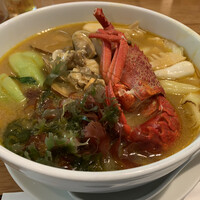 個室中華 頤和園 溜池山王店 - 