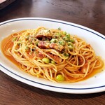 ナポリの下町食堂 - ベーコンと枝豆のトマトパスタ