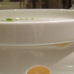 晶華軒 - 器は温められた状態で提供