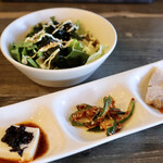 Hanel Cafe - サラダとナムル