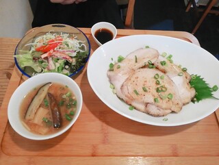 cafe TsuQushi - 