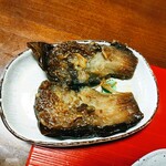 しばた - まるごと焼き茄子は柔らかくて、簡単にパックリ２つに割れます!!　 