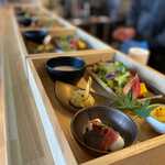 Tokiwatei M-Garden - 野菜御膳の前菜は、桐のお重でご提供致します。