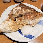 炭膳 茅心 - 鯛カブト焼き