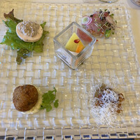 アマルフィイ・モデルナ - 