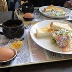 水呑カフェボヌー - トーストモーニング