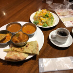 ナタラジ - サラダと珈琲、ヴィーガン小松菜ナン