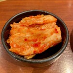 焼肉 十々 - 自家製キムチは昔からマイルドで美味い