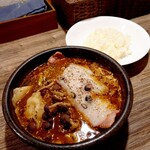 Ajian Su-Pu Kari Besu - きのこカリー 1050円
                         +ベコもちーず 200円/辛さ6.5番 100円