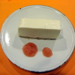 Maki - レアチーズケーキとリンゴのコンポート（ディナー4,800円コース）