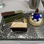 シェ・シバタ - 