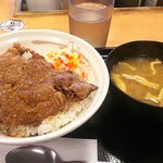 松屋 - ビフテキ丼並ごま醤油ソース750円