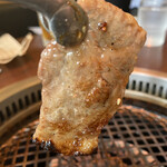 Yakiniku No Shirakawa - ロース焼いたらこうなっちゃう