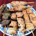 炭火串焼き どまん中 - 炭火串焼き