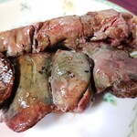 炭火串焼き どまん中 - レバ