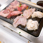 Oosaka Yakiniku Horumon Futago - 