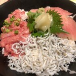 刺身と寿司 魚や一丁 - ネギトロ鉄火丼