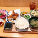 季節料理 漁亭 - 鱧と松茸のフライと刺身定食1300円