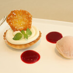 La Cachette - デザート チーズタルトといちじくのアイス