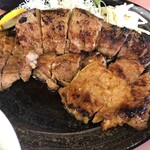 ひかり食堂 - ロース焼肉（上）