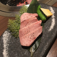 焼肉 しゃぶしゃぶ 石田屋。 北野坂店 - 