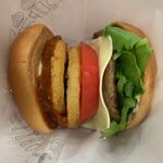 MOS BURGER - スパイシーごちそうチリバーガー2種のチーズ ¥600