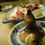 よってけふうちゃん - タコ刺しとにんにく焼き
