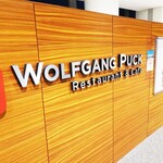 WOLFGANG PUCK CAFE - 