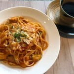 Sanku - 彩り野菜とコロコロチキンのカチャトラスパゲティ/サラダ・デザート・ドリンク付き¥1,100-ランチ(９月)