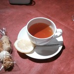 アルモニア - 食後の紅茶と焼き菓子