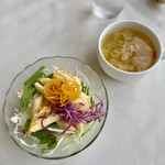Eiichibankan - お代わり出来るスープ&サラダ
